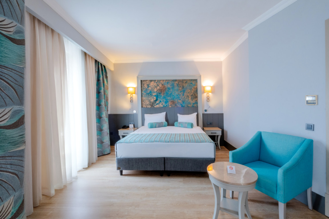 Economy Room