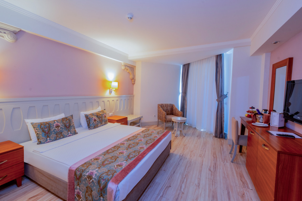 Economy Room