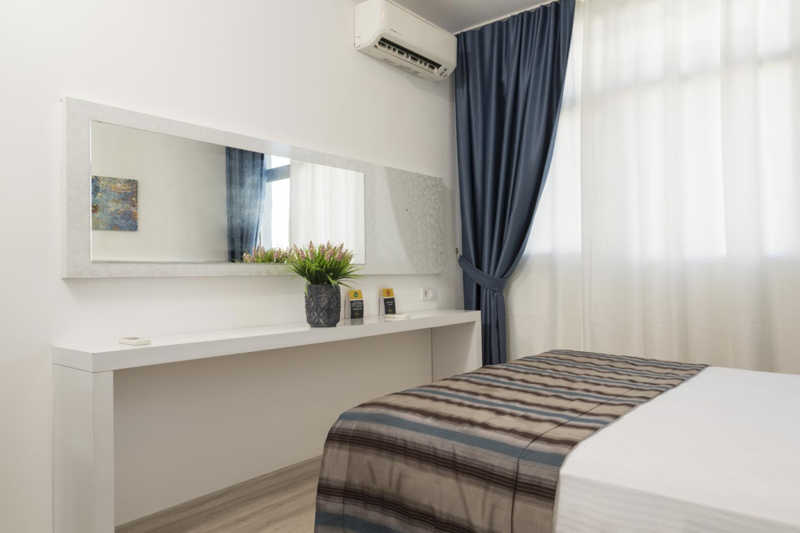 Sun Suit Hotel İzmir