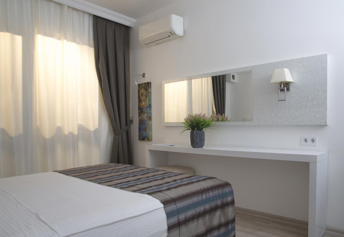 Sun Suit Hotel İzmir