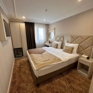 Standard Room with Twin Beds