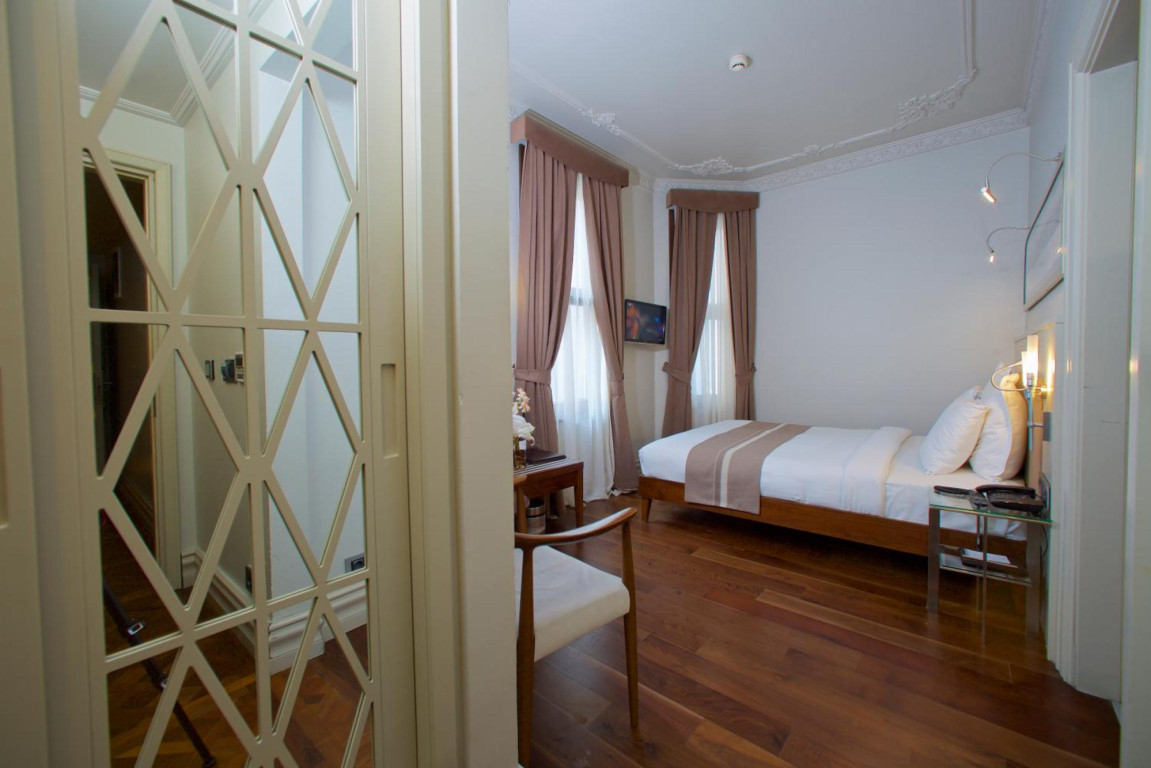 Taxim Lounge Hotel