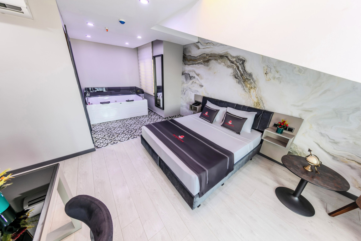 Intercity Airport Hotel