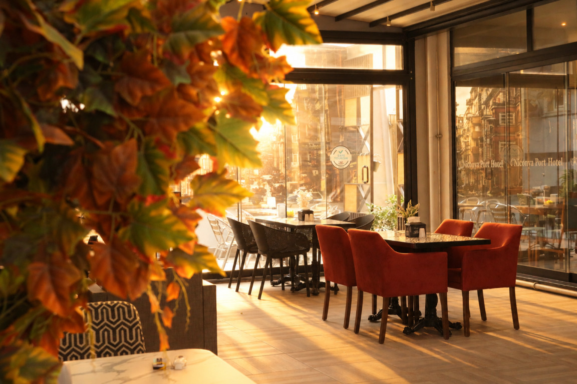Niconya Port Suite & Hotel