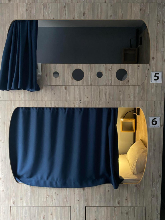 Bed in Six-Bed Female Dormitory