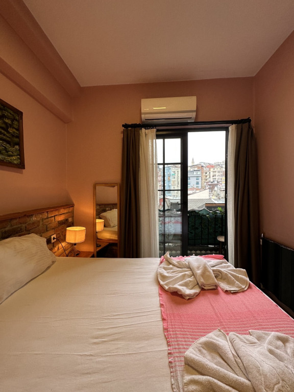 Double Room with Shared Bathroom