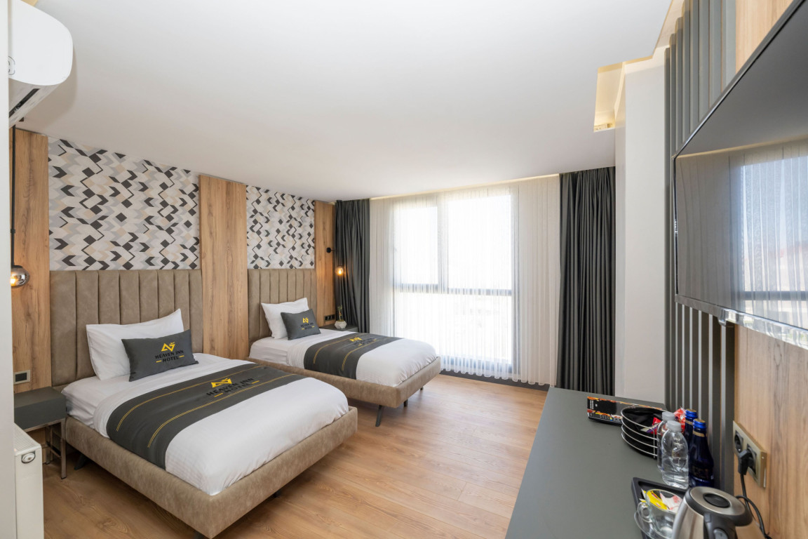 Deluxe Twin Room