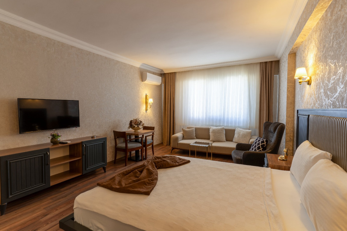 Nikopolis Hotel