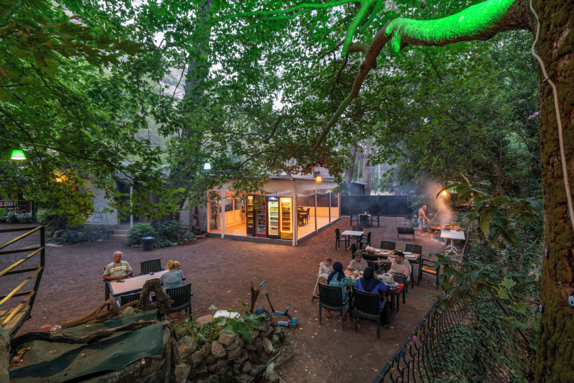 Yörük Park Pansiyon & Restaurant - Çıralı