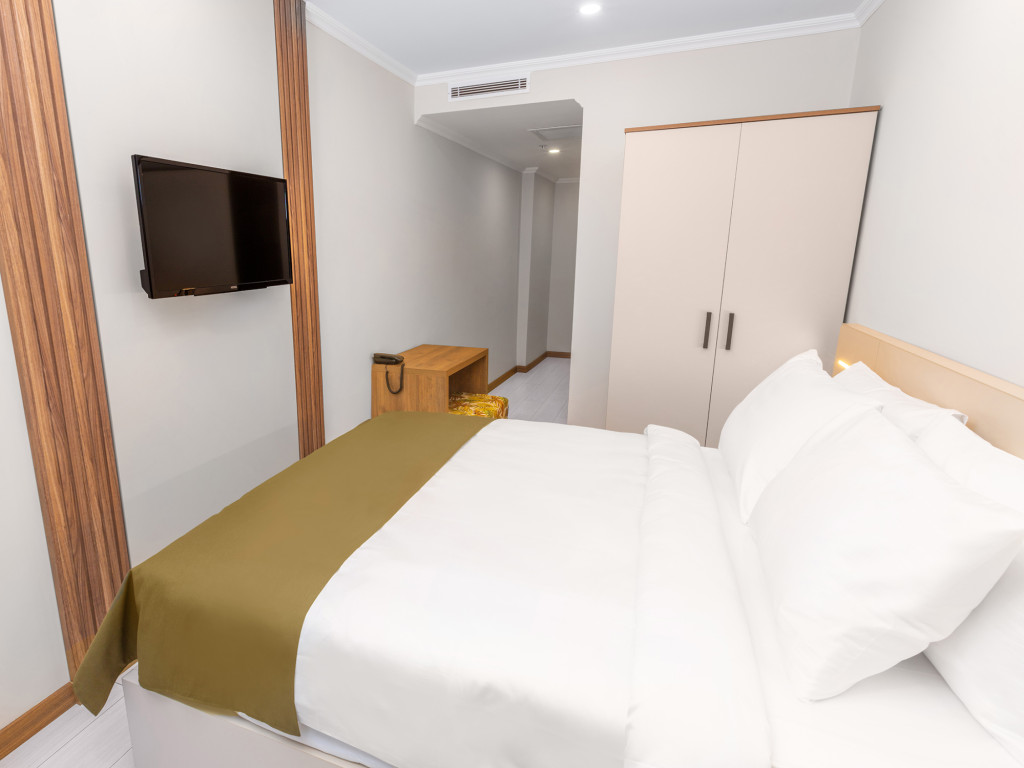 Quinnova Hotel