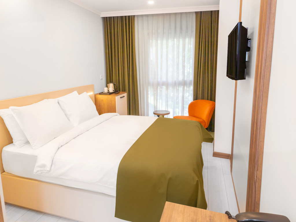 Quinnova Hotel
