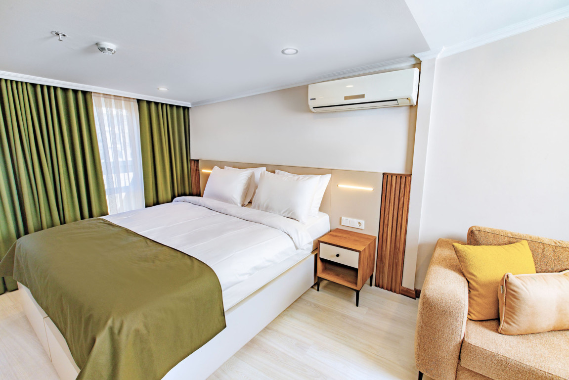 Quinnova Hotel