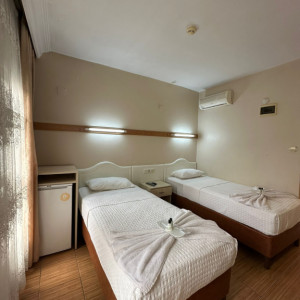 Ekonomi Twin Room