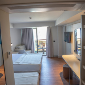 Avia Resort Hotel & Spa