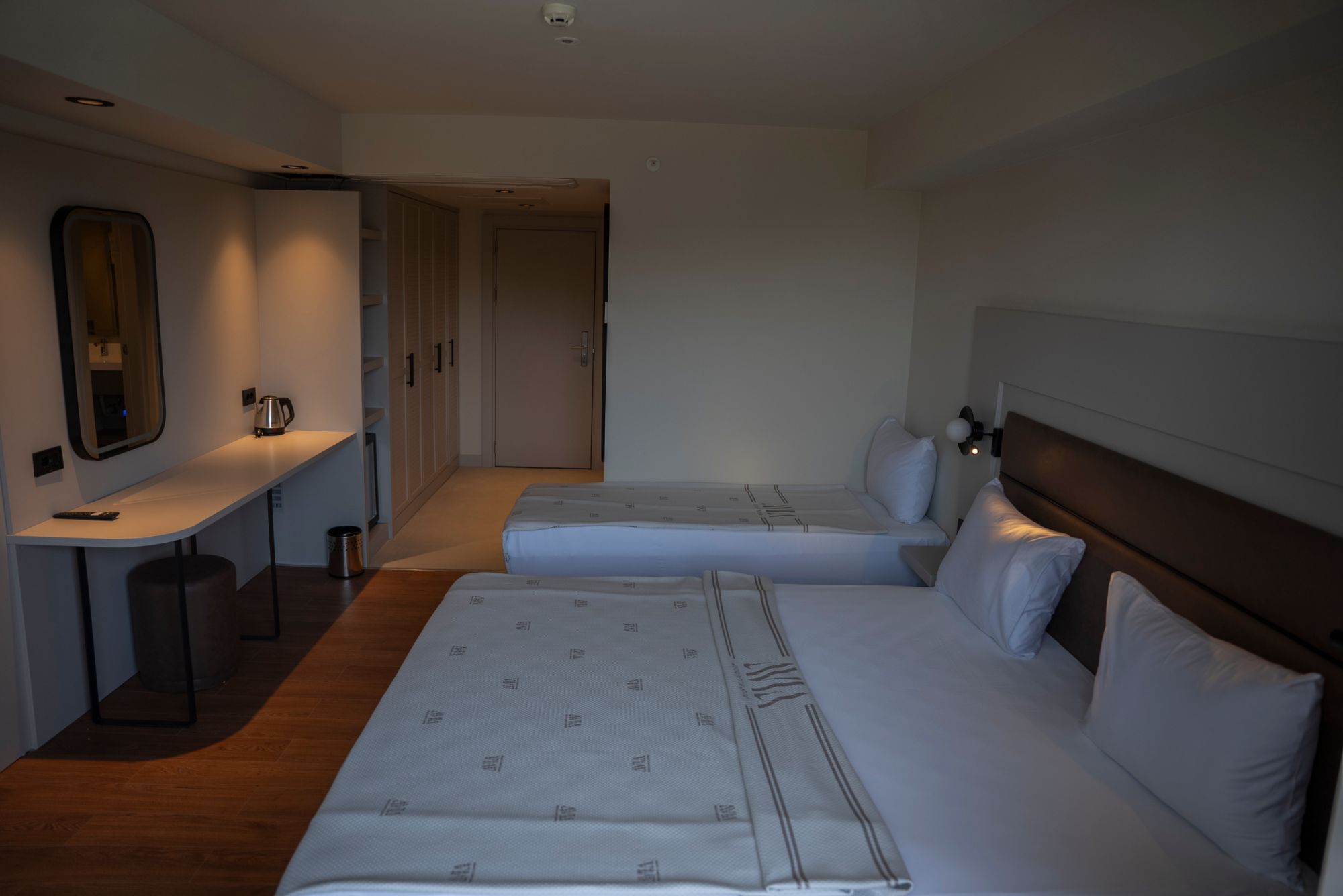 Superior Land View Room