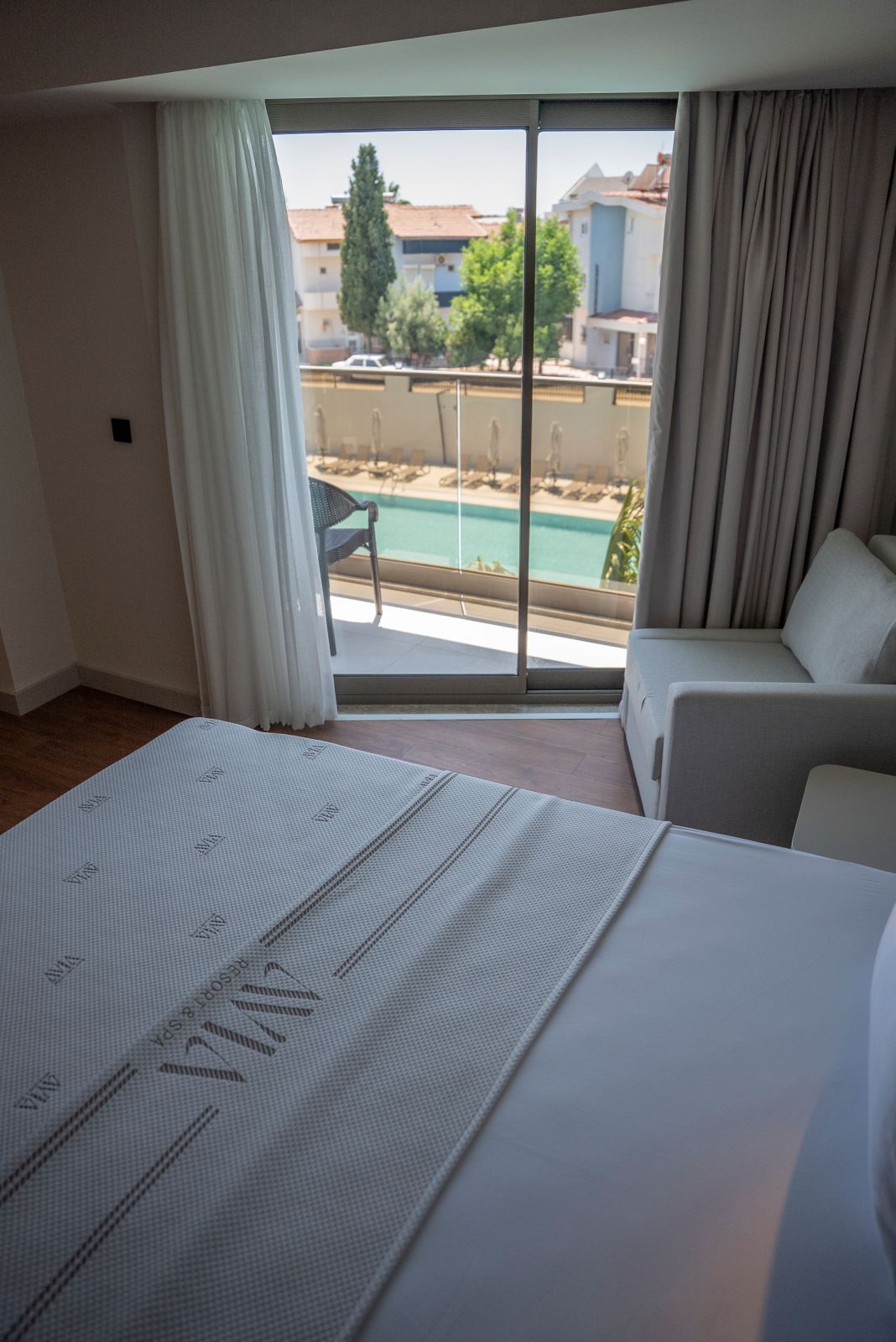 Superior Pool View Room