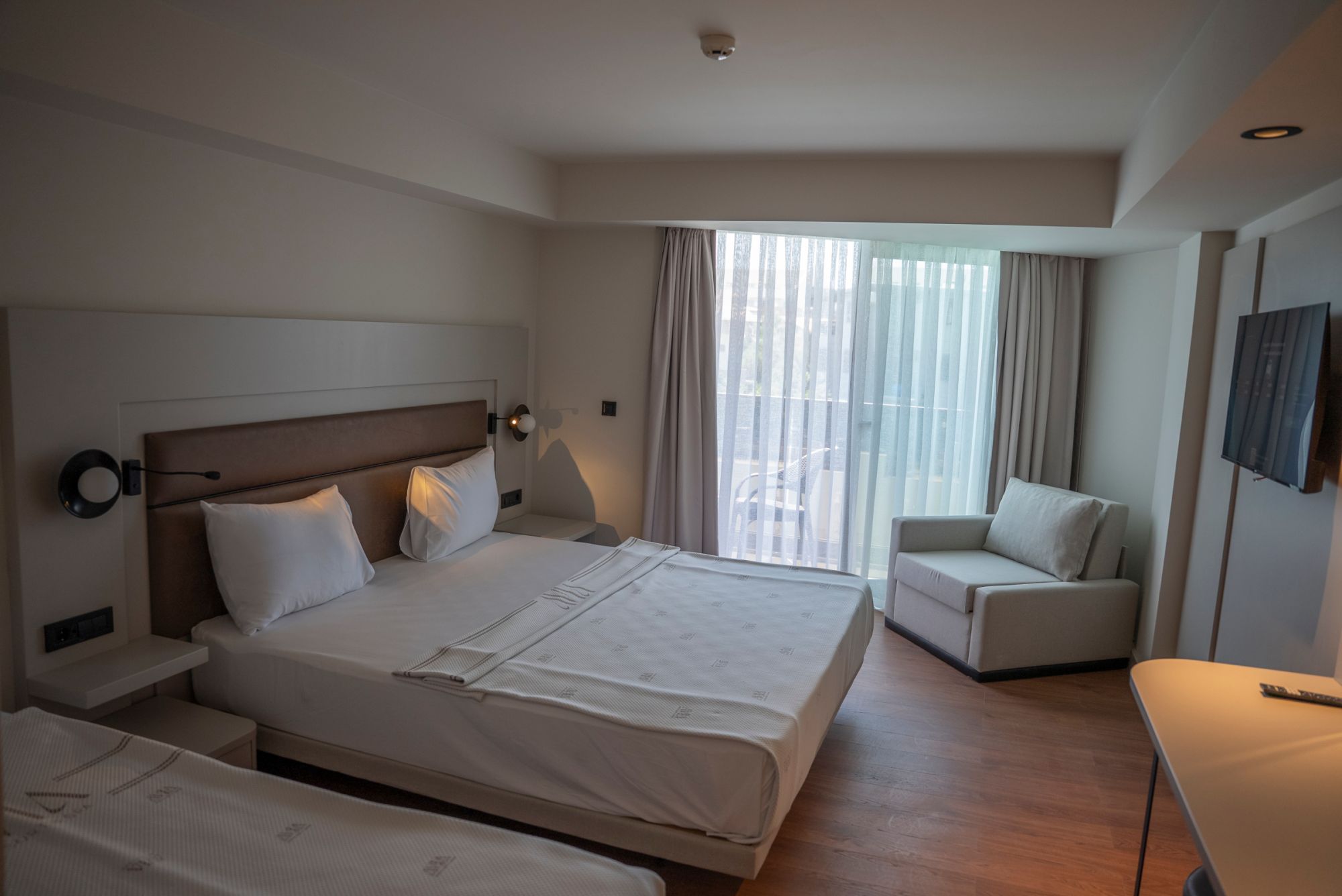 Superior Pool View Room