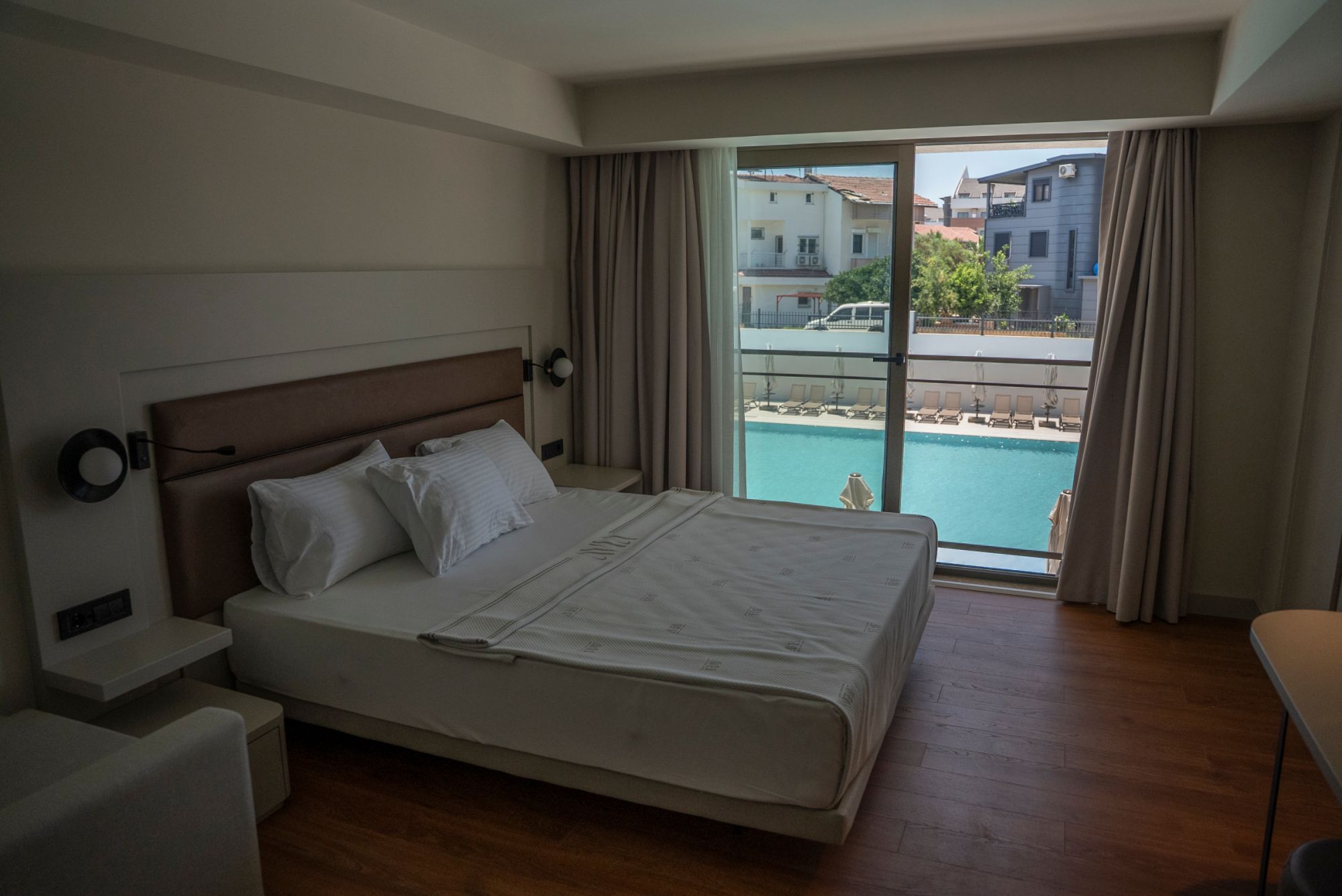 Superior Pool View Room