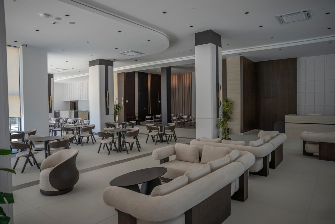 Lobby Bar