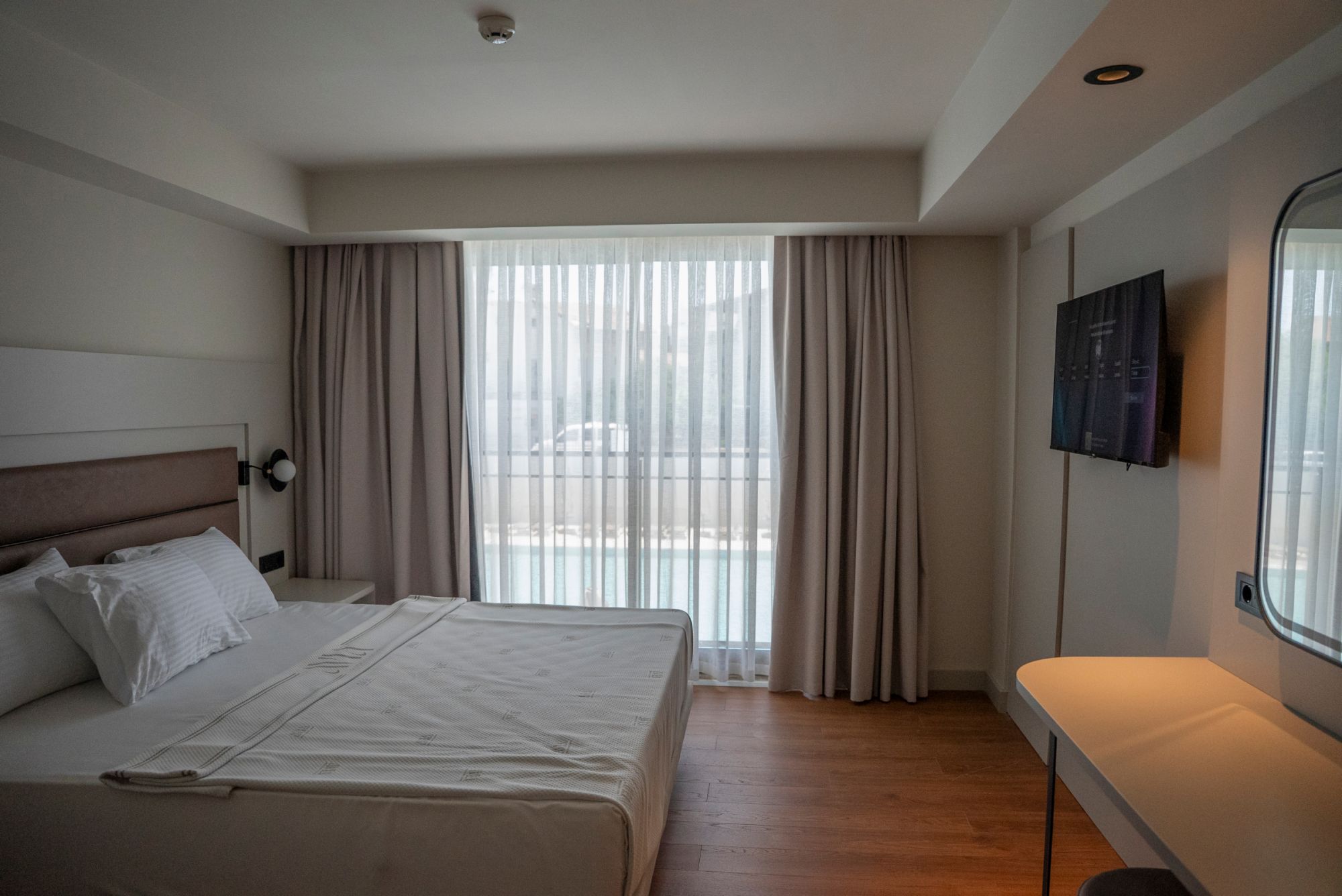 Superior Eco Room