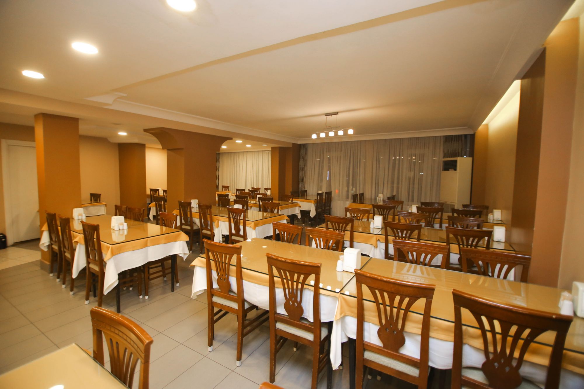 Ana Restaurant