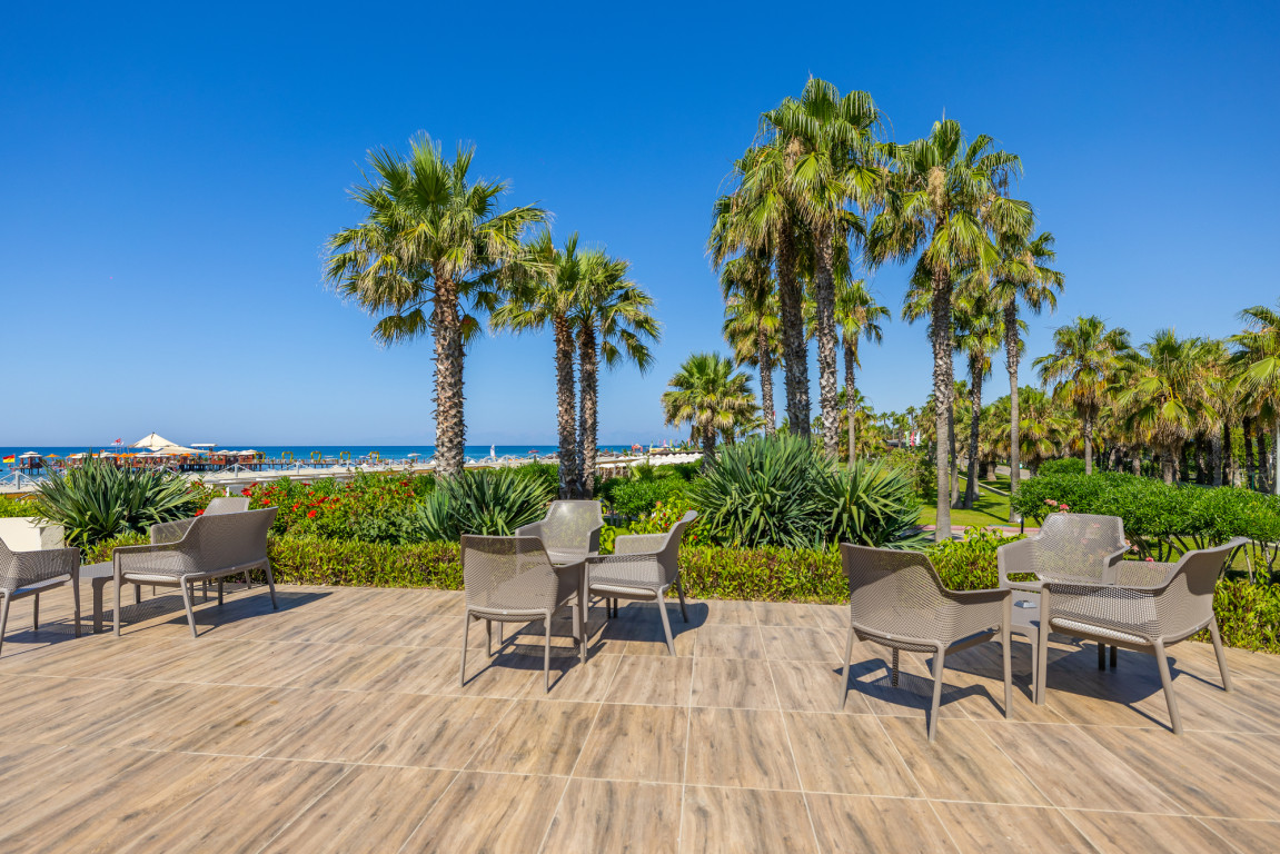 Tamarix Beach Bar