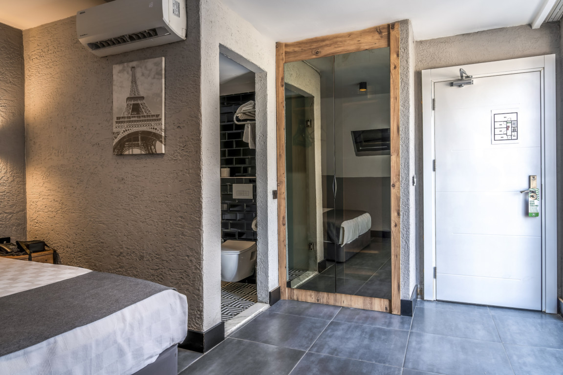 Mielo Lara Hotel