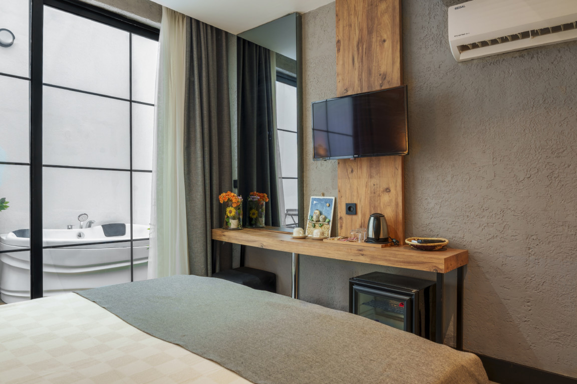 Mielo Lara Hotel