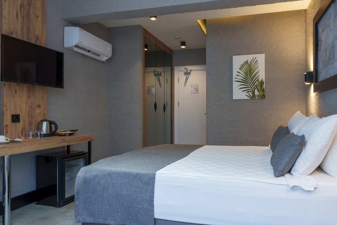 Mielo Lara Hotel